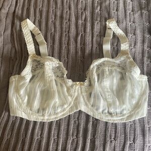 Felina white lace bra